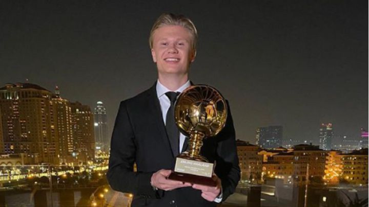 Golden Boy Haaland: "Juventus? I'm happy at Dortmund"