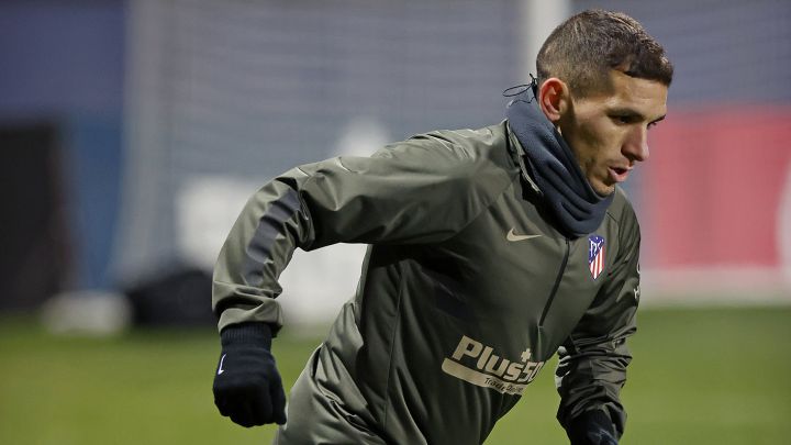 Torreira, en el entrenamiento del Atlético.