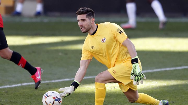 Luca Zidane se asienta en la portería del Rayo Vallecano