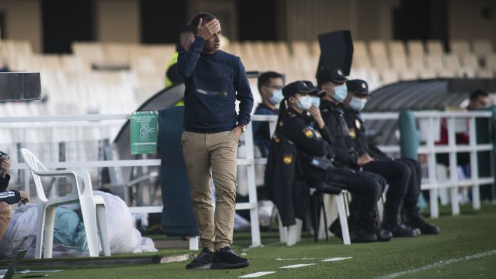 Borja Jiménez, cesado; Aguilar estará en Alcorcón