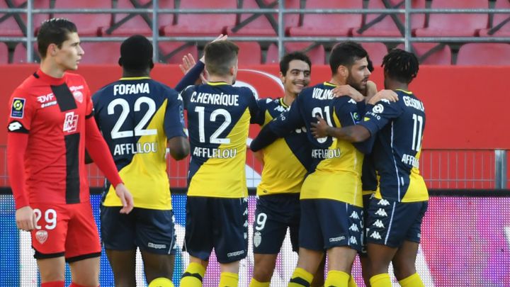 El Mónaco sobrevive en Dijon