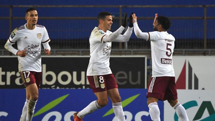 El Burdeos supera al Atlético en porterías a cero