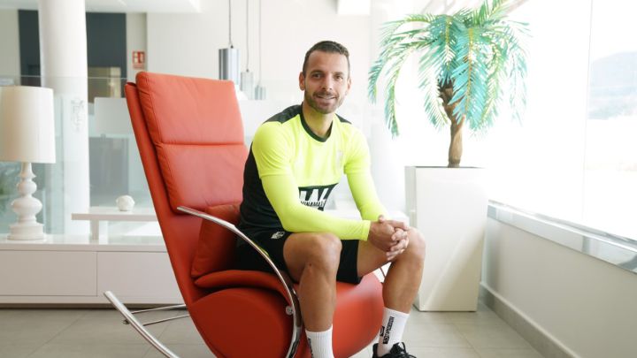 Roberto Soldado: "Con el tiempo valoras que fue una pasada coincidir con los Galácticos"