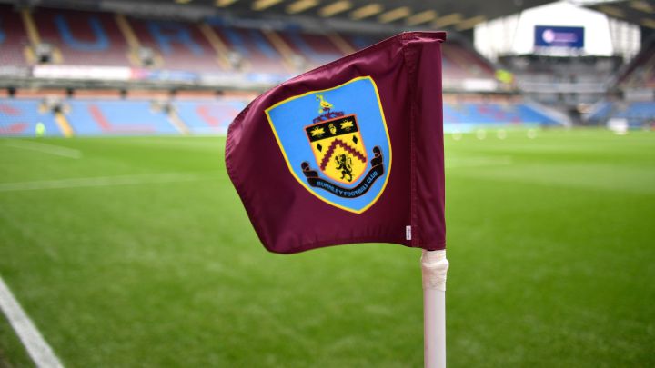 El Burnley-Fulham aplazado por nuevos casos de COVID