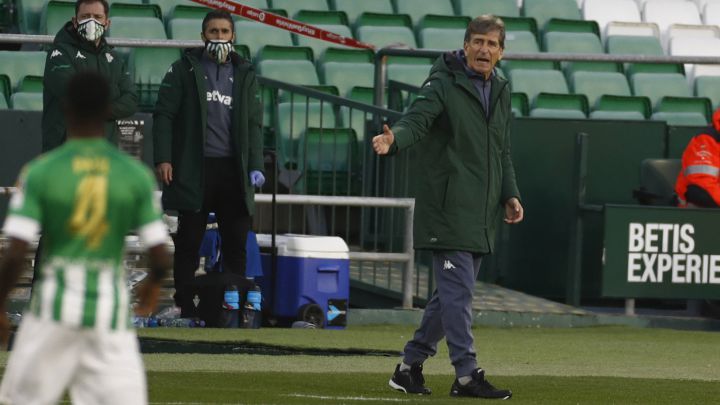 Pellegrini: "Hay amargura,
fuimos superiores al Sevilla"