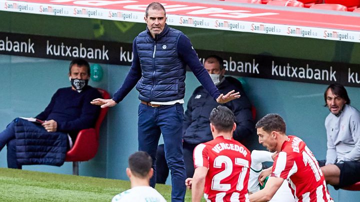 Garitano: "Estamos en un club grande, con presión y necesidad de ganar"
