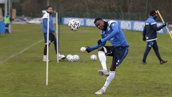 Uche Agbo, en el entrenamiento del Deportivo.