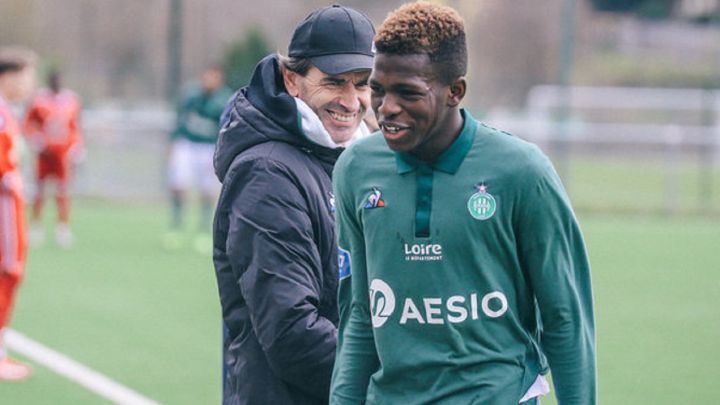 El nuevo Pogba deja boquiabierto al PSG: Gourna-Douath