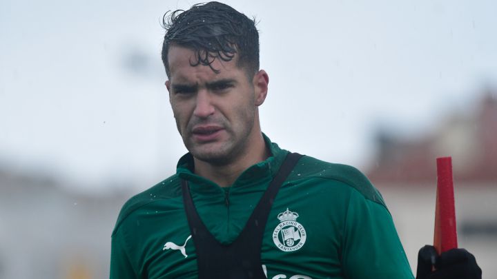 "Cuando fichas por el Racing ya sabes que tendrás mucha presión"