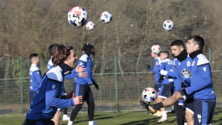 Keko, en el entrenamiento del sábado, regresa al once.