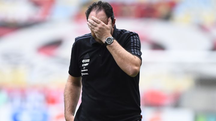 El técnico del equipo carioca empieza a ser cuestionado después de haber sumado apenas un punto en las últimas tres fechas y perder opciones de título.