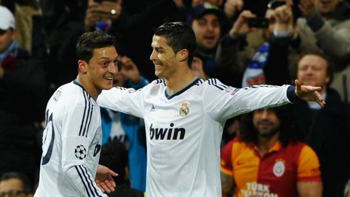 Özil desvela por qué considera a Cristiano mejor que Messi