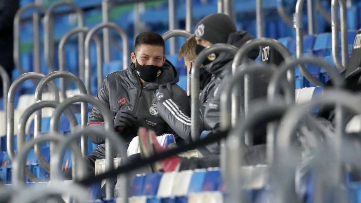 Luka Jovic no tiene suerte en el Real Madrid.