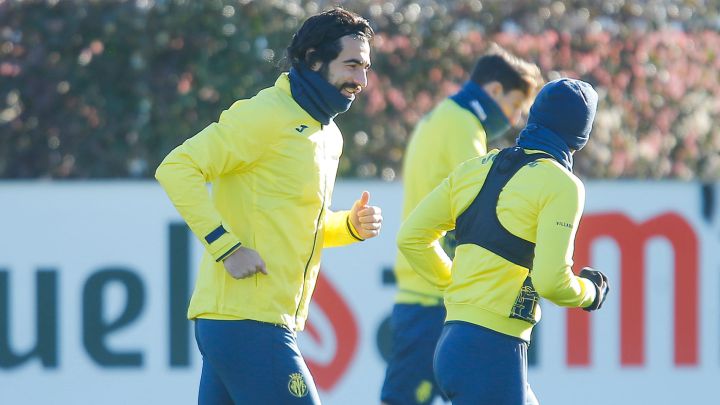 Albiol: "El objetivo es clasificarnos para la Champions"