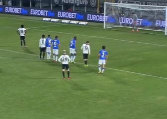 ¿Calma o estrategia? La nueva técnica para lanzar un penal que llama la atención en Italia