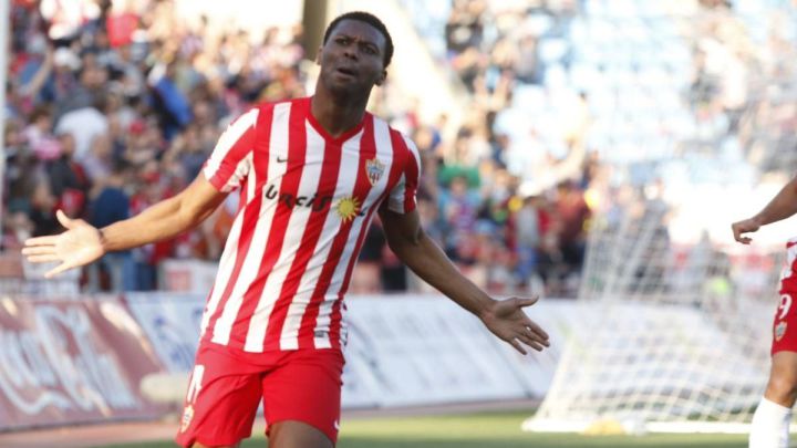 Kalu Uche Almería Águilas Tercera División Español