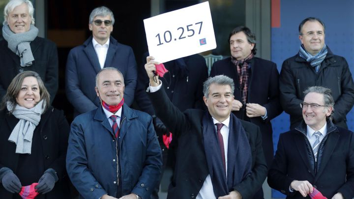 Las elecciones del Barça, más en el aire que nunca