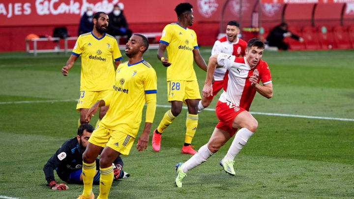 Aprobados y suspensos del Cádiz: se confirma, no hay banquillo