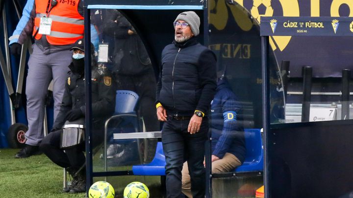 Cervera: "Esperaba más de los jugadores que han salido hoy"