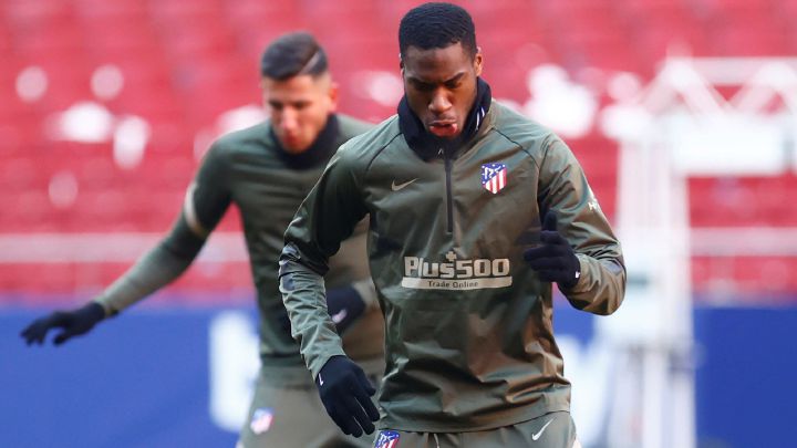 Kondogbia en un entrenamiento del Atlético.