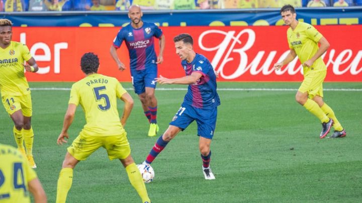 Juan Carlos Real, del Huesca, positivo por COVID-19