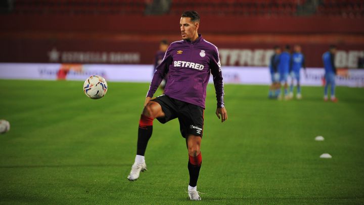 Álex Alegría.
