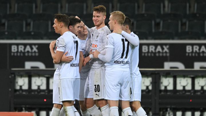 Elvedi da el triunfo al Gladbach y frustra al Werder Bremen