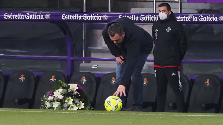 El homenaje del Real Valladolid y Sergio González a Vicente Cantatore