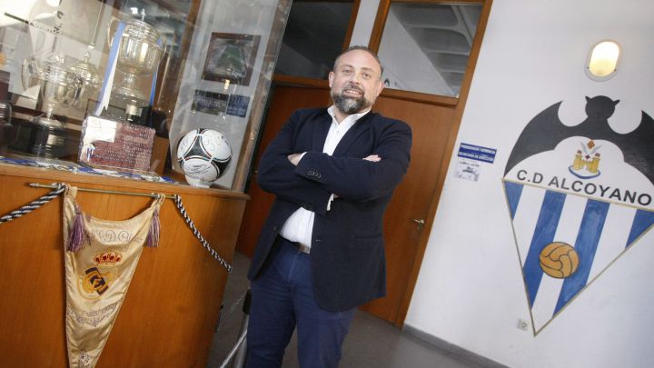El presidente del Alcoyano, positivo por coronavirus, se perdió el partido ante el Madrid