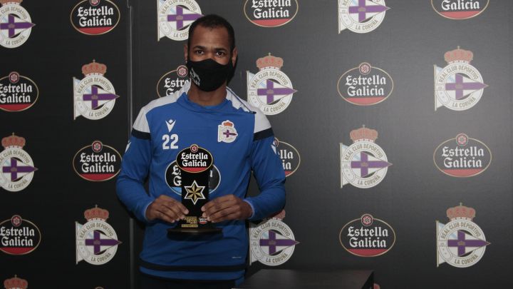 Diego Rolan, premio Estrella Galicia al mejor jugador del Deportivo en el mes de diciembre.