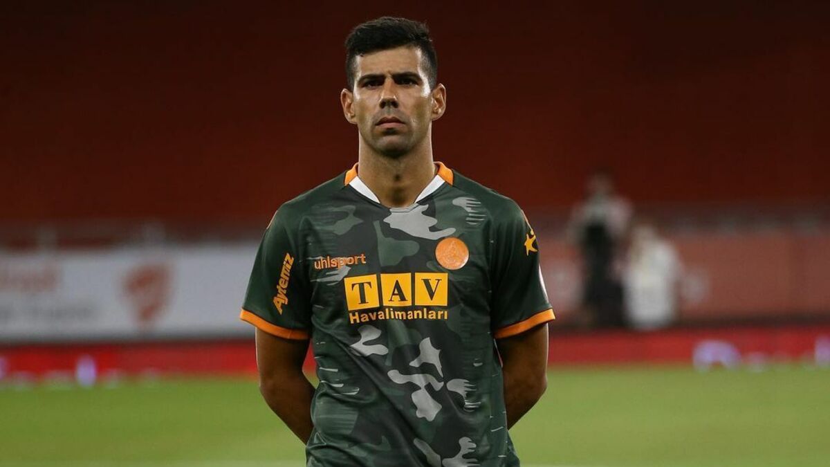 juanfran moreno alanyaspor super lig turquia migrantes balon españoles extranjero