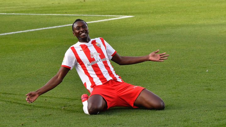 Umar Sadiq, presente y futuro para el Almería