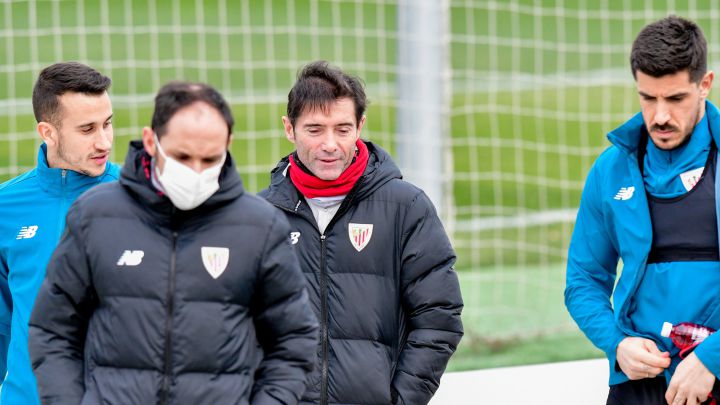 Inquietud en el Athletic por la salud de Yuri Berchiche