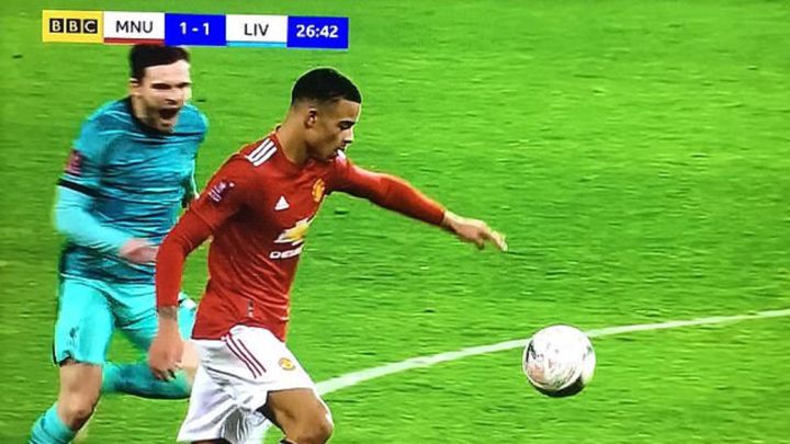 Robertson le gritó a Greenwood cuando iba a marcar y lo vio todo el mundo