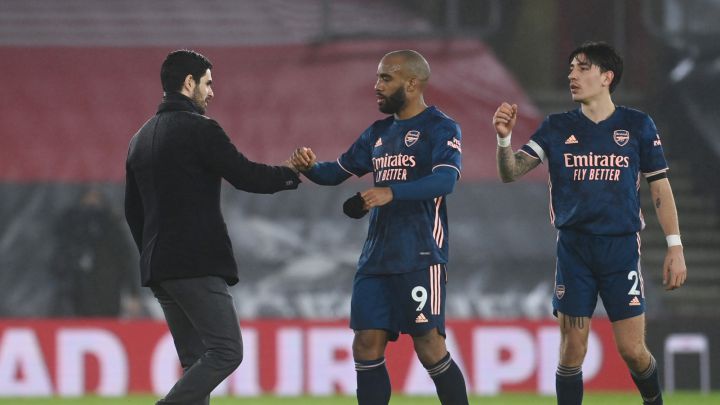 La eliminatoria entre Arsenal y Benfica podría jugarse en campo neutral