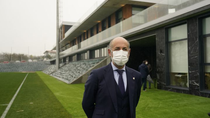 Elizegi aboga por la continuidad de Raúl García y De Marcos