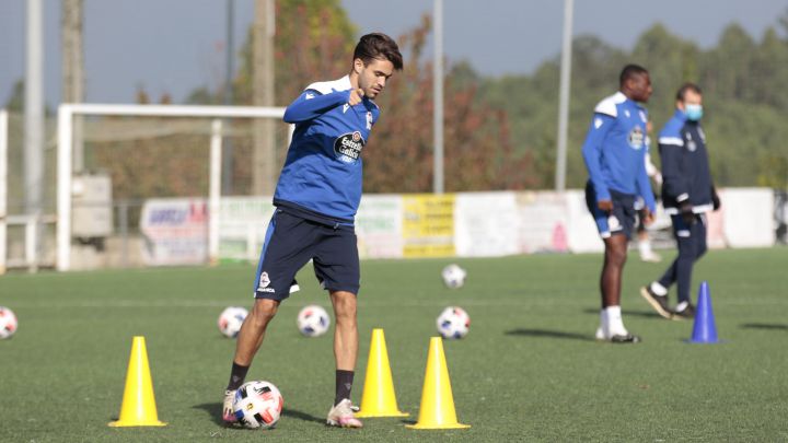 Rayco en un entrenamiento con el Deportivo