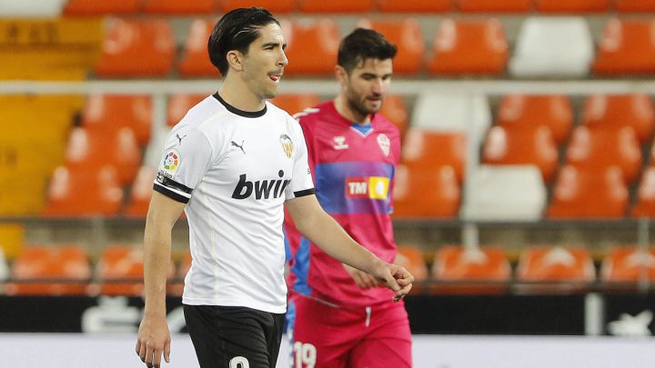 Carlos Soler.