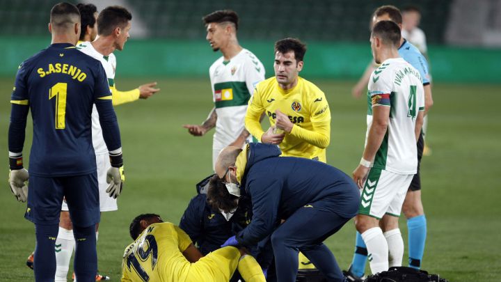 Coquelin salva una lesión ósea en el tobillo