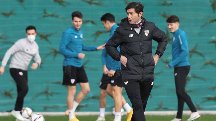 Marcelino recluta a Muniain y Villalibre y deja fuera a Sancet e Ibai