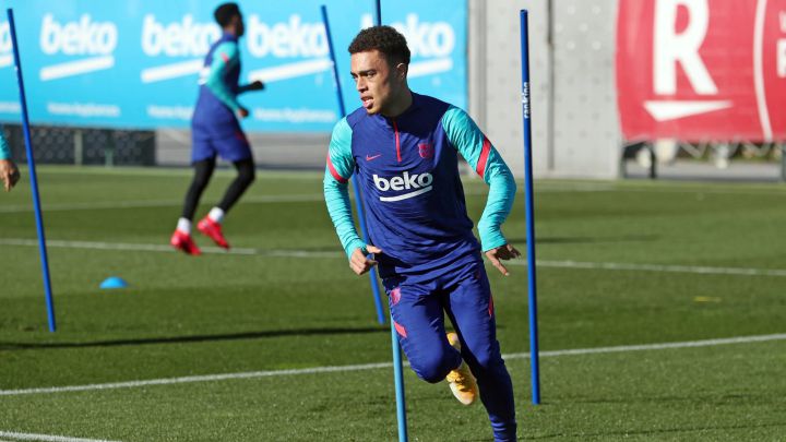 Dest y Braithwaite se entrenan con el grupo
