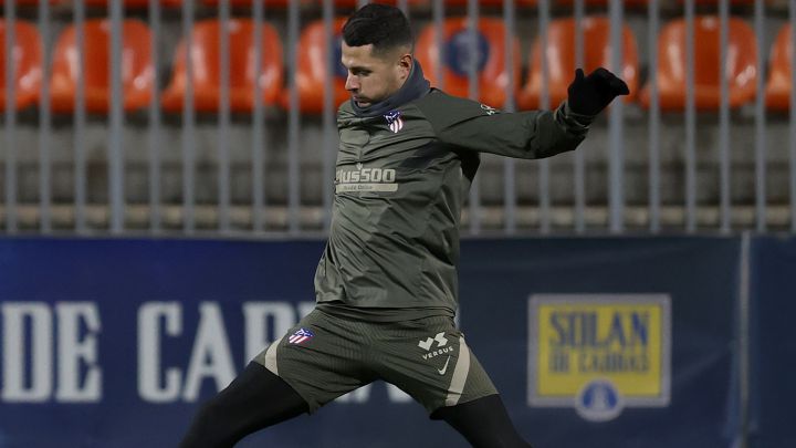 Vitolo, en un entrenamiento del Atlético de Madrid.