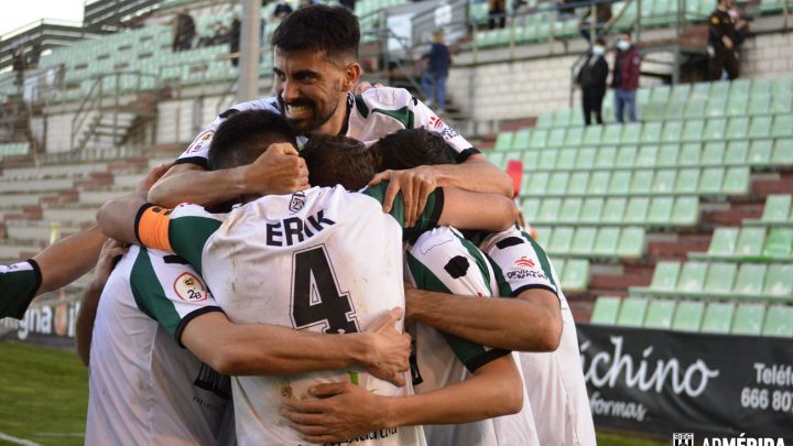 Segunda B Grupo 5: resultados, partidos y clasificación de la jornada 14