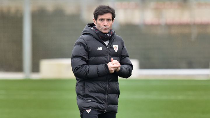 Marcelino: "La idea de Raúl García es seguir y la del club es que siga"