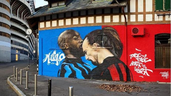 Mural con Lukaku e Ibrahimovic