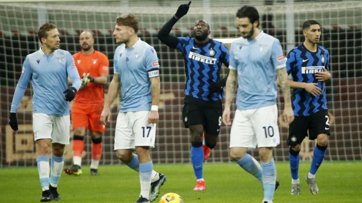 Immobile y Luis Alberto, en el último partido de la Lazio contra el Inter.