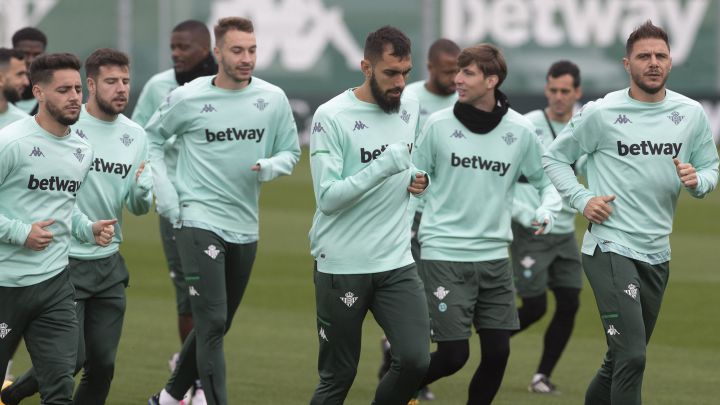 Borja Iglesias se recupera y apunta al duelo ante el Getafe