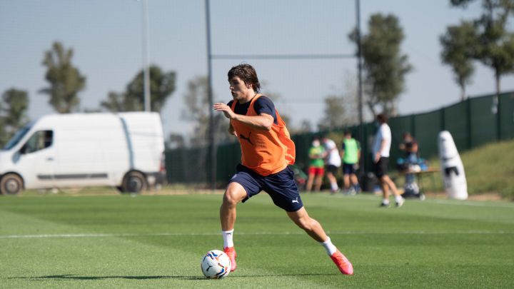 Francisco espera refuerzos para recibir al Castellón