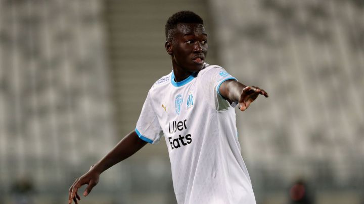 El fichaje de Pape Gueye por el Marsella, bajo sospecha