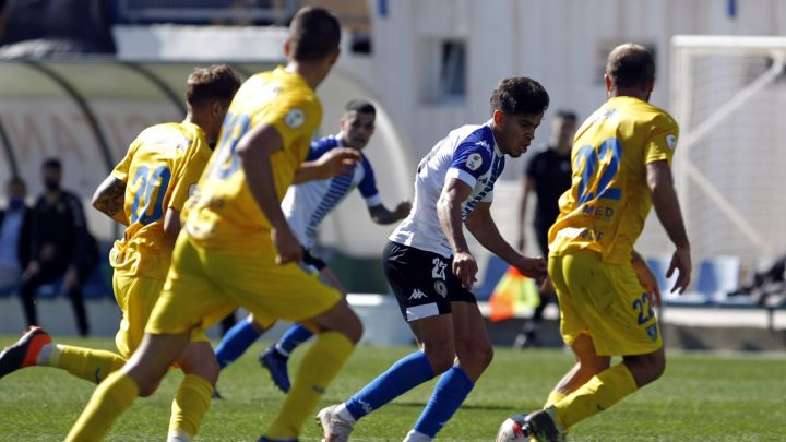 El Hércules arropa a Abde